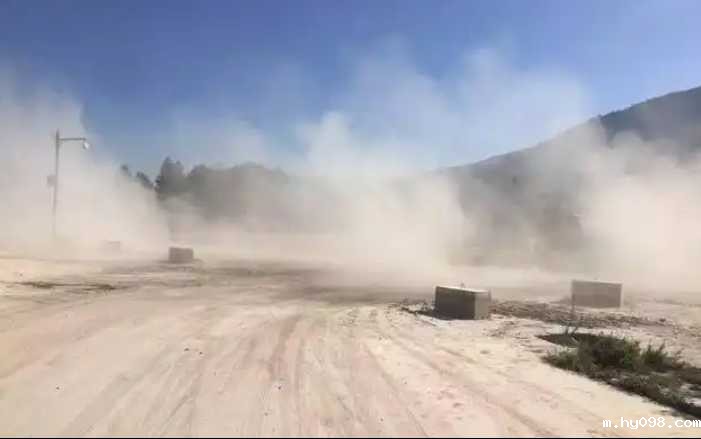 工地智能扬尘监测系统多少钱?影响价格的5大因素揭秘! 工地智能扬尘监测系统多少钱?影响价格的5大因素揭秘!